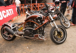 Ducati chopper