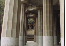columns, Parc Guell