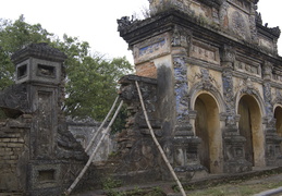 remains from the Forbidden Purple City, Hue