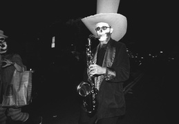 Musician celebrating the Day of the Dead