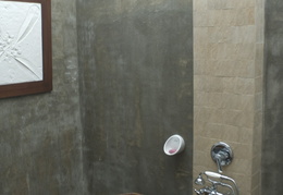 Shower at the Ibrik
