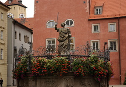statue in Regensburg