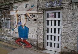 meditative graffiti in Buenos Aires